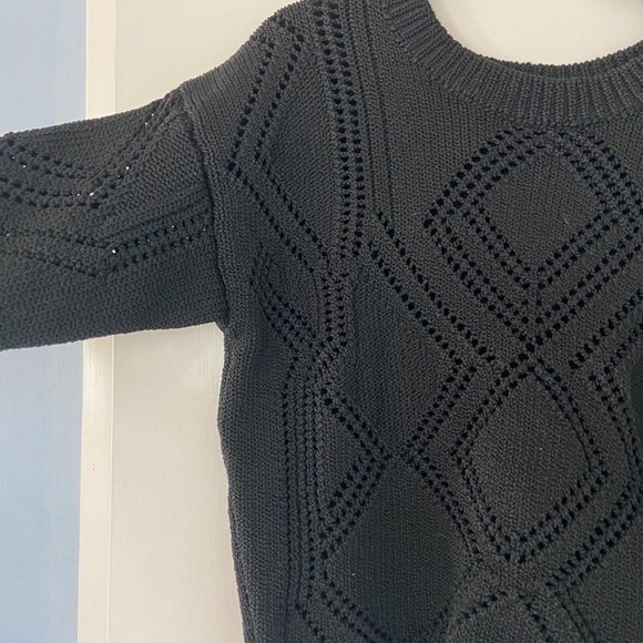 Oversize heavyweight knit sweater- EUC - Picture 4 of 6